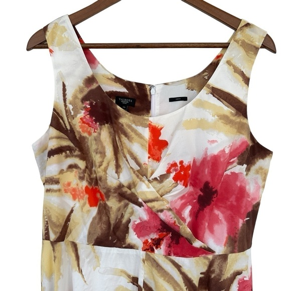 Talbots fit  & flare dress, sleeveless, scoop neck, stretch cotton, floral - Picture 7 of 16